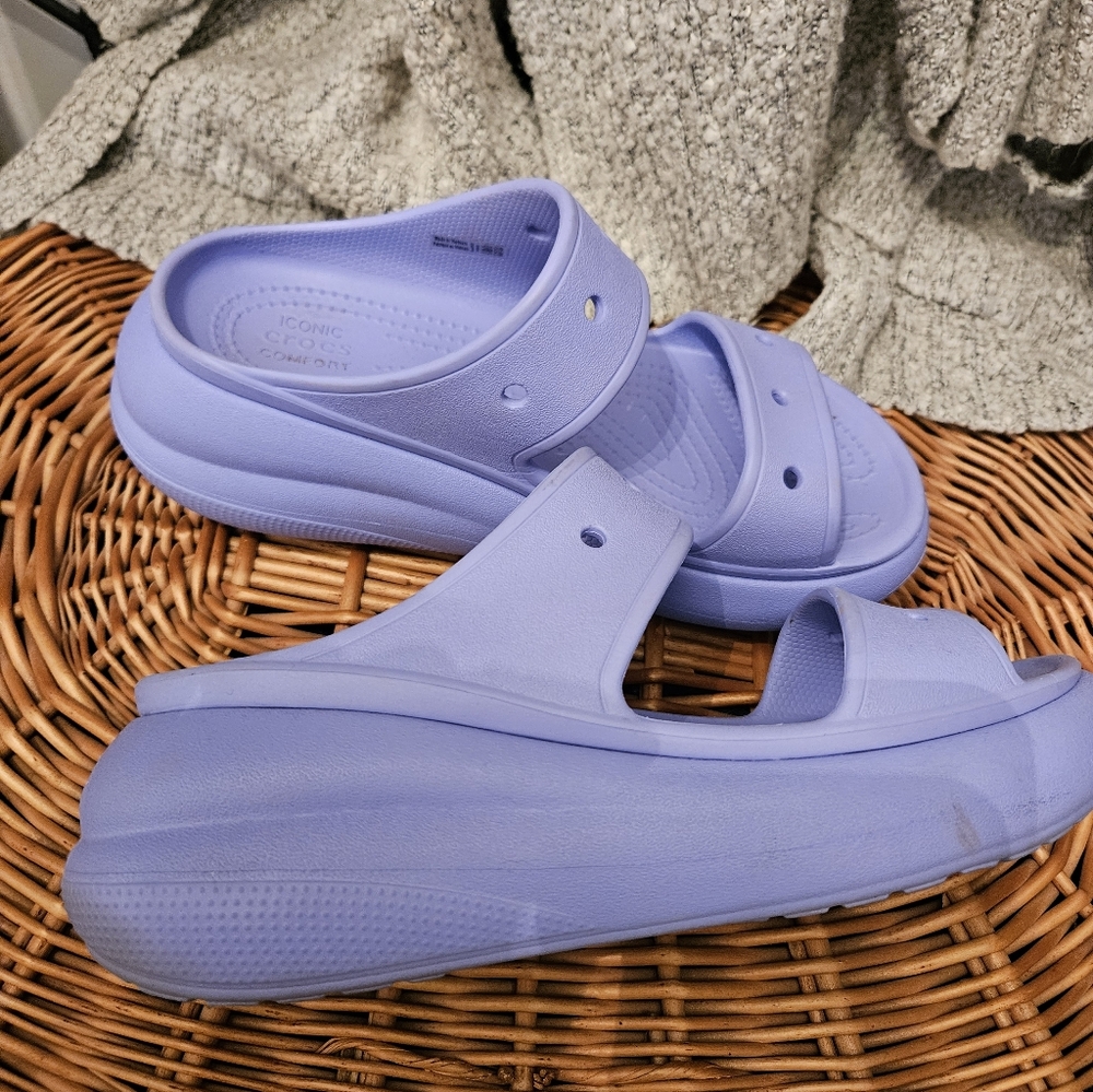 Crocs Classic Crush Sandals - Picture 5 of 8